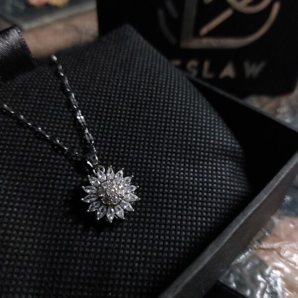 Collar Girasol Giratorio 🌻 - Imagen 3
