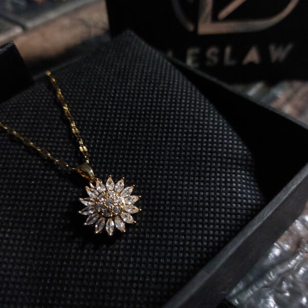 Collar Girasol Giratorio 🌻