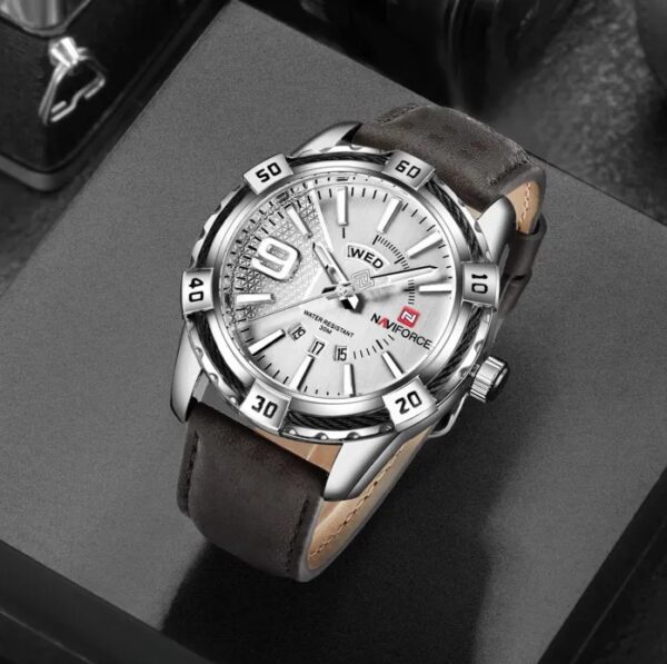Reloj NAVIFORCE Cuero Strange Classic - Imagen 3