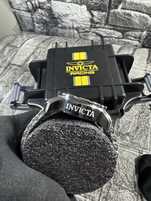 Reloj INVICTA Racing JM Edition 48mm - Imagen 4